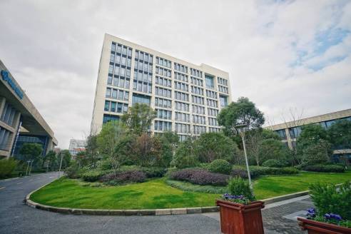 张江 普洛斯盛银大厦 平层独栋写字楼 2号线广兰路 班车接送